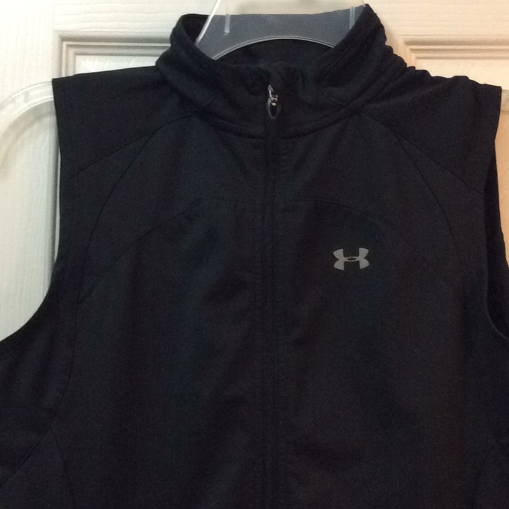 UA coldgear vest